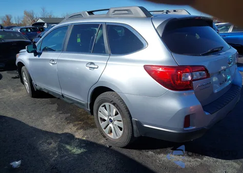 2015 Subaru Outback 2.5I Premium z USA, uszkodzony, nr VIN 4S4BSBDC1F3266861